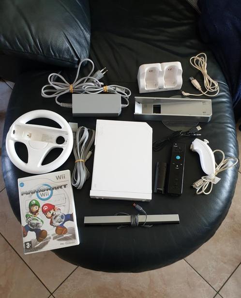 Nintendo Wii console + accessories, Games en Spelcomputers, Spelcomputers | Nintendo Wii, Gebruikt, Met 1 controller, Ophalen of Verzenden