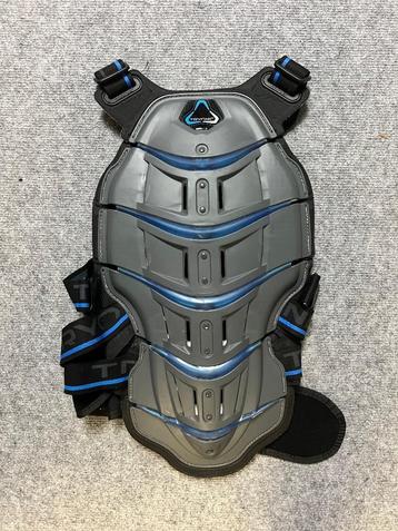 Tryonic 3.7 back protector - € 50,00 beschikbaar voor biedingen
