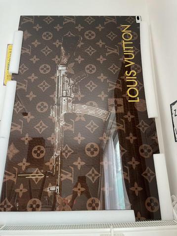 NieuwLouis Vuitton gegeafeerde glas beschikbaar voor biedingen