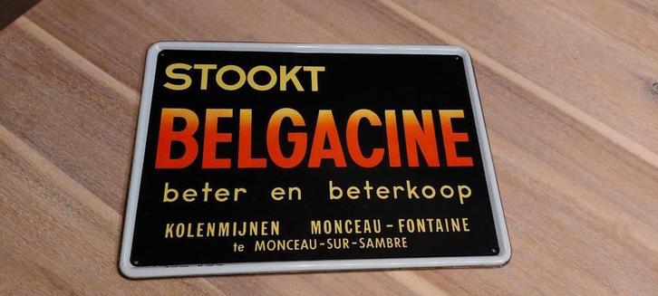 Plaque en étain Does BELGACINE sell better and better (1966), Collections, Marques & Objets publicitaires, Utilisé, Panneau publicitaire