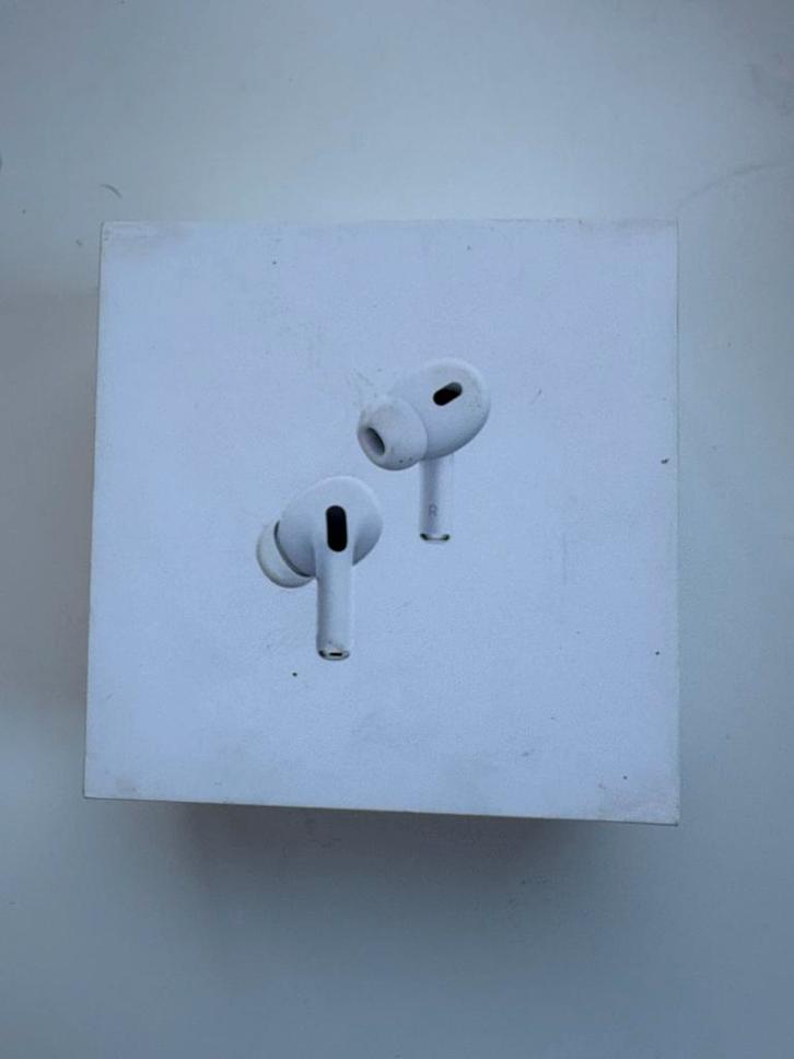 apple airpods pro 2G – usb c, Télécoms, Téléphonie mobile | Écouteurs, Utilisé, Intra-auriculaires (In-Ear), Bluetooth, Enlèvement