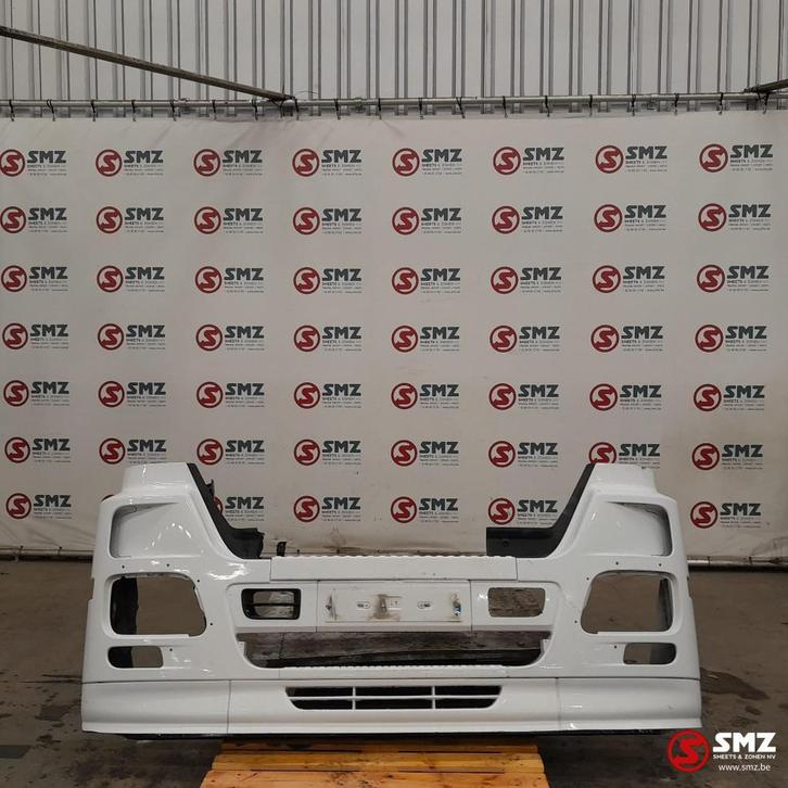 Occ Pare-chocs avant Mercedes Actros MP 2/3, Autos : Pièces & Accessoires, Pièces camion, Mercedes-Benz, Carrosserie et Tôlerie