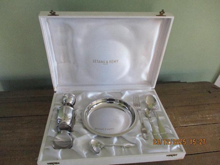 Coffret de naissance ou de baptême Letang & Remy Paris, Kinderen en Baby's, Kraamcadeaus en Geboorteborden, Gebruikt, Kraamcadeau