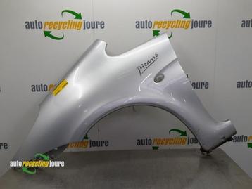 Scherm links-voor van een Citroen Picasso (EZR) beschikbaar voor biedingen