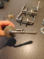 4 klinken, Enlèvement, Comme neuf