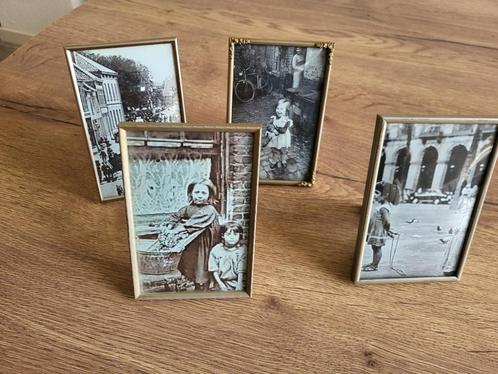 Lot van 4 fotolijstjes met bol glas, Antiek en Kunst, Curiosa en Brocante, Ophalen of Verzenden