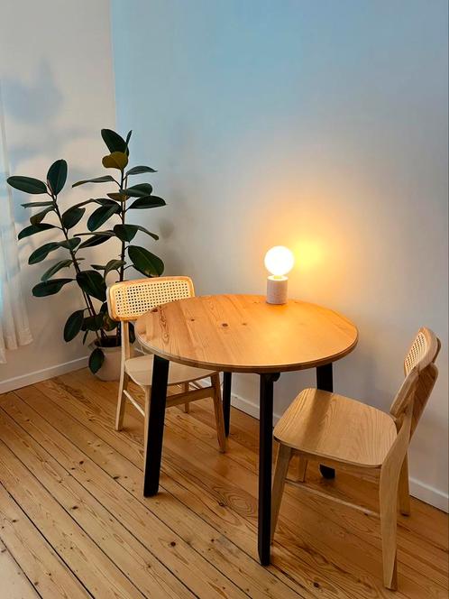 IKEA GAMLARED Ronde houten eettafel, Huis en Inrichting, Tafels | Eettafels, Gebruikt, 50 tot 100 cm, 50 tot 100 cm, Vier personen