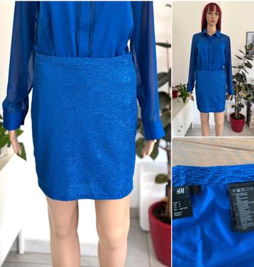 Metallic blue mini skirt (size S) beschikbaar voor biedingen