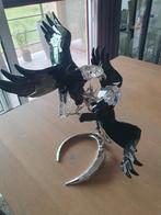 Swarovski: Vechtende arenden gelimiteerd editie., Ophalen