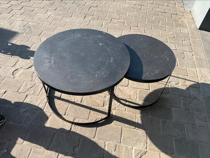 2 ronde salontafels metalen blad, Huis en Inrichting, Tafels | Salontafels, Zo goed als nieuw, Ophalen