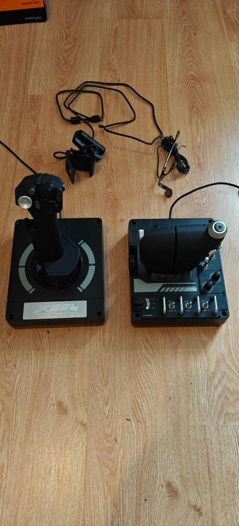 Logitech X56 stick and throttle, Games en Spelcomputers, Spelcomputers | Overige Accessoires, Zo goed als nieuw, Ophalen
