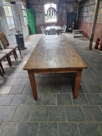 Boerentafel 300 cm lang  beschikbaar voor biedingen