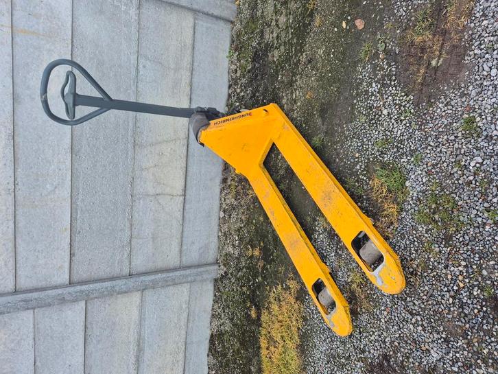 Transpalette Jungheinrich 2 tonnes, Doe-het-zelf en Bouw, Transportwagens, Gebruikt, Transportkar, Ophalen