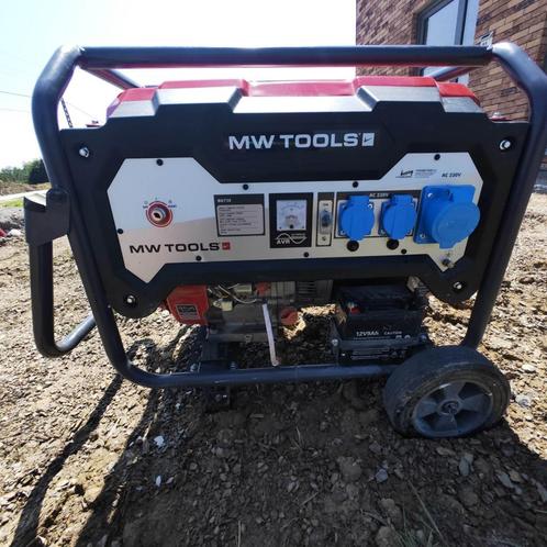 Groupe électrogène 8 KW comme neuf, Doe-het-zelf en Bouw, Aggregaten, Zo goed als nieuw, Benzine, 5 tot 10 kVA, Ophalen