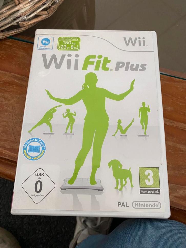 Wii Fit Plus – Nintendo Wii, Consoles de jeu & Jeux vidéo, Jeux | Nintendo Wii, Comme neuf, Enlèvement