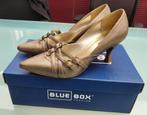 Vintage : Schoenen van Blue box maat 36, Kleding | Dames, Blue Box, Pumps, Bruin, Verzenden