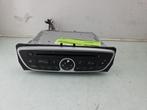 RADIO Renault Megane III Grandtour (KZ) (|281150030R|), Auto-onderdelen, Dhr. J. Ham, Gebruikt, Renault, Administratie@autoham.nl
