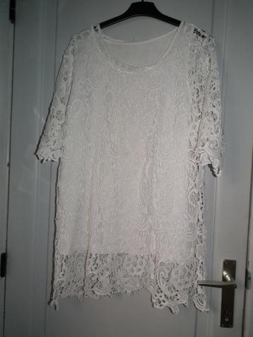 Witte jurk en onderjurk voor dames. maat 46 (Paprika)