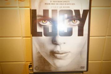 DVD Lucy.(Scarlett Johansson & Morgan Freeman)