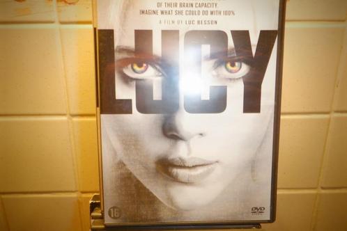 DVD Lucy.(Scarlett Johansson & Morgan Freeman), CD & DVD, DVD | Action, Comme neuf, Action, À partir de 16 ans, Envoi