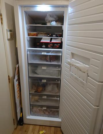 Congelateur armoire Siemens  impeccable