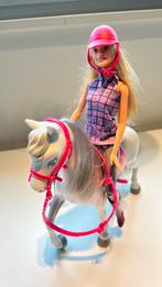 Barbie met paard, Kinderen en Baby's, Speelgoed | Poppen, Ophalen, Zo goed als nieuw, Barbie