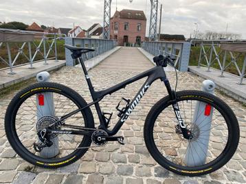 Specialized S-Works Epic World Cup M beschikbaar voor biedingen