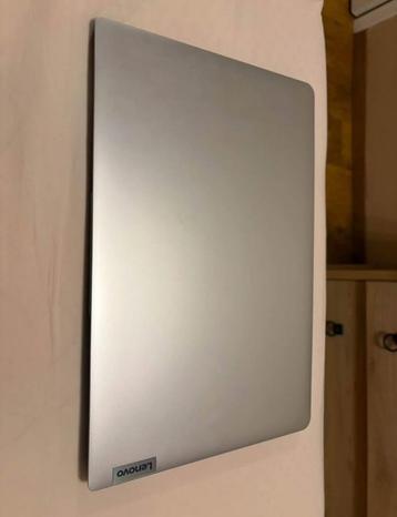 Lenovo laptop (1 usb poort beschadigd) beschikbaar voor biedingen