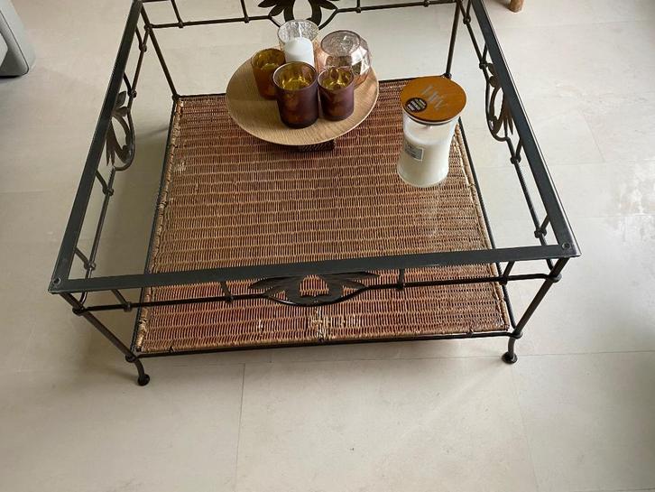 Table de salon, Maison & Meubles, Tables | Tables de salon, Utilisé, Moins de 50 cm, 50 à 100 cm, 50 à 100 cm, Carré, Verre, Métal