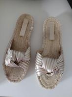 Slippers maat 38, Ophalen