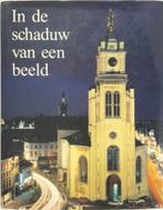 In de schaduw van een beeld. 150 jaar Onze-Lieve-Vrouweparoc, Richard Weemaes, Ophalen of Verzenden, 20e eeuw of later, Gelezen