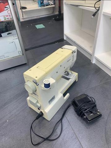 Machine à coudre Anker 1100 XL – Vintage, fonctionnelle beschikbaar voor biedingen