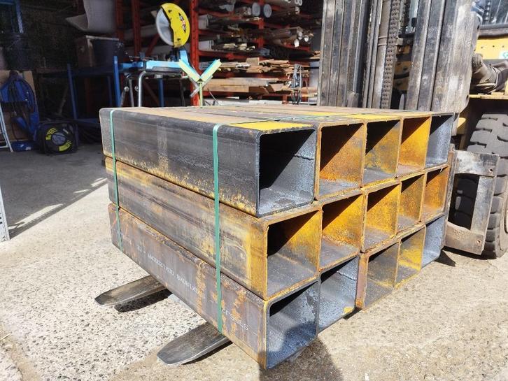 Ijzer / metalen kokers / vierkante buizen / kokerprofiel, Doe-het-zelf en Bouw, Metalen, Zo goed als nieuw, IJzer, Ophalen