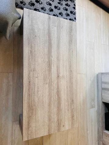 Salontafel beschikbaar voor biedingen