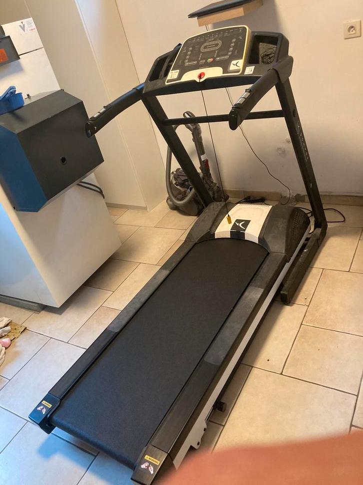 Tapis de course Domyos TC 790, Sports & Fitness, Équipement de fitness, Utilisé, Tapis de fitness, Jambes, Enlèvement