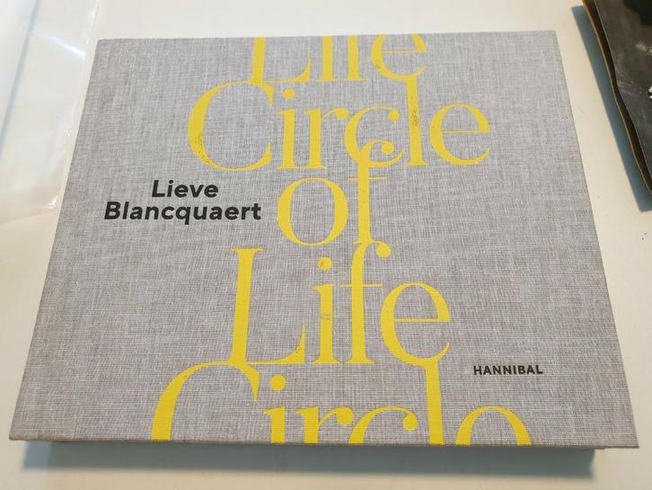 FOTOGRAFIE : Circle of Life  Lieve Blancquaert GESIGNEERD !!, Boeken, Kunst en Cultuur | Fotografie en Design, Zo goed als nieuw
