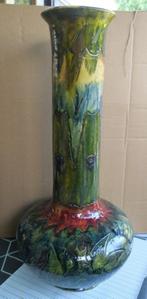 grote Vaas in Bredens aardewerk  61,5 cm, Antiek en Kunst, Ophalen of Verzenden