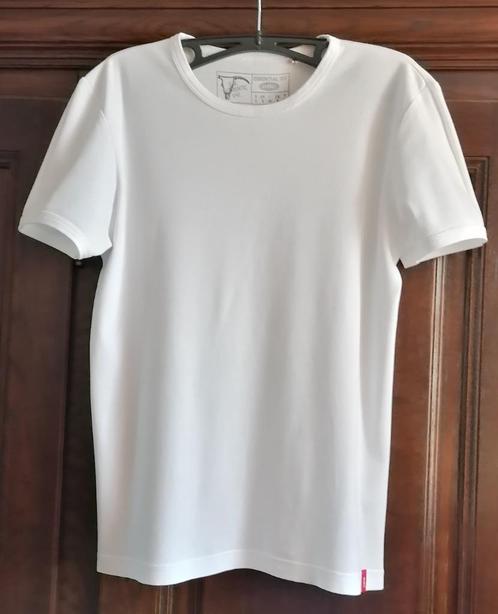 Witte T-shirt van EDC Esprit, maat S, Kleding | Heren, T-shirts, Zo goed als nieuw, Maat 46 (S) of kleiner, Ophalen of Verzenden