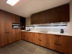 Keuken Repro Notenhout met inbouwtoestellen, Ophalen, 200 cm of meer, Nieuw, 200 cm of meer