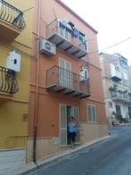 Huisje in Sicilië, Immo