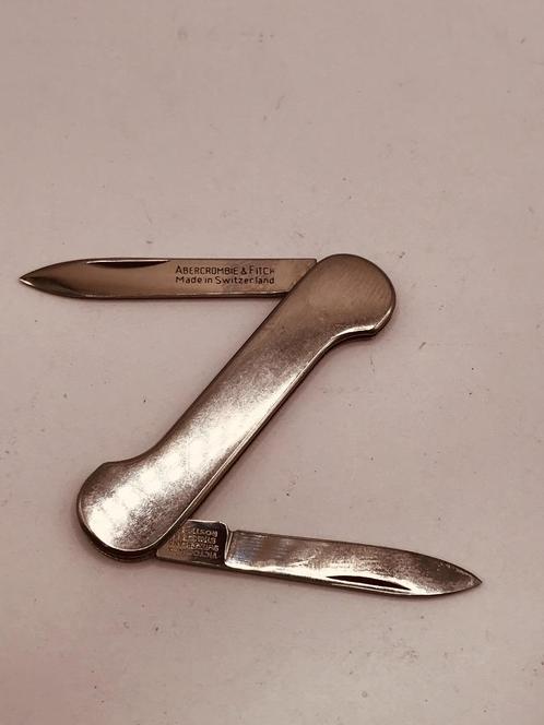 RARE* Victorinox Victoria Princess DOG BONE Abercrombie & Fi, Caravans en Kamperen, Kampeergereedschap, Gebruikt, Verzenden