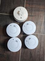 4 détecteurs d'incendie et 1 détecteur de chaleur, Enlèvement ou Envoi, Neuf