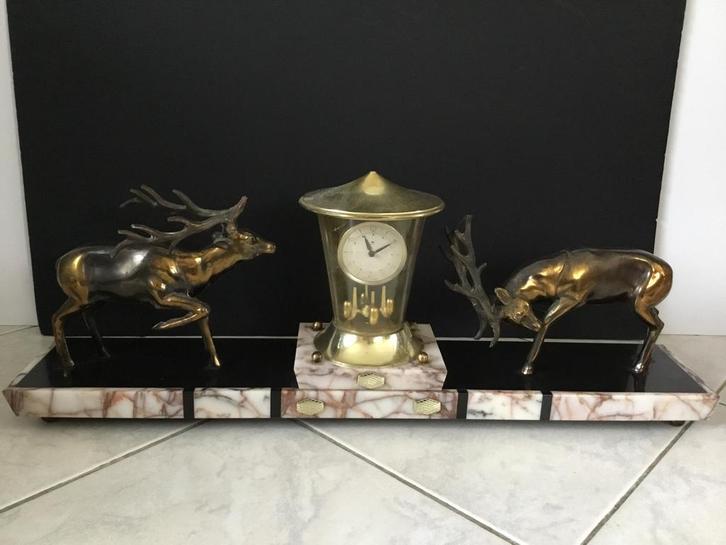Marmeren schouwstuk 2 herten met klokje (61cm), Antiek en Kunst, Antiek | Brons en Koper, Ophalen