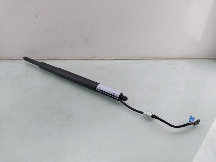 MOTEUR DE HAYON BMW 5 serie Touring (G31) (01-2017/06-2020), Autos : Pièces & Accessoires, Carrosserie & Tôlerie, Haillon arrière