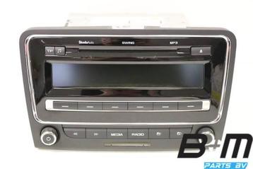 Originele swing radio/CD Skoda Superb 2008 - 2013 3T0035186 beschikbaar voor biedingen