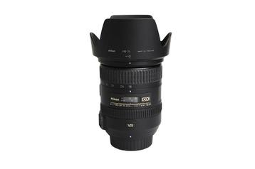 Nikon AF-S Nikkor 18-200mm G ED DX VR lens met garantie beschikbaar voor biedingen