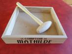 Caisson et maillet bois. Marque: "Le comptoir de mathilde"., Articles professionnels, Enlèvement ou Envoi