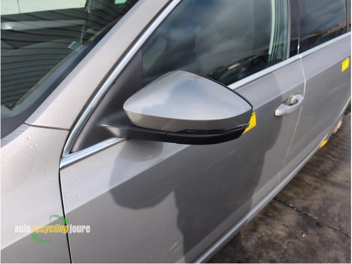 Buitenspiegel links van een Skoda Octavia, Auto-onderdelen, Spiegels, Skoda, Gebruikt, 3 maanden garantie