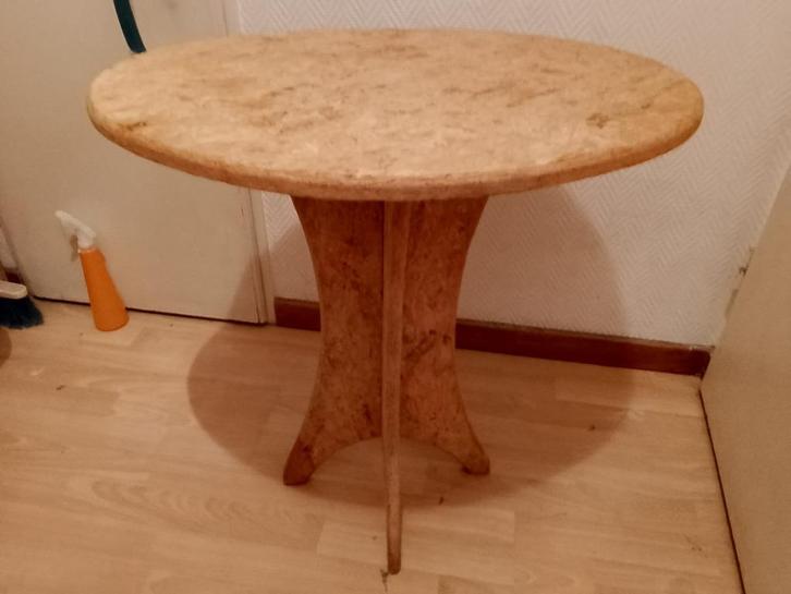 ZEER STEVIGE HOUTEN TAFEL ZONDER SCHROEVEN, Huis en Inrichting, Tafels | Bijzettafels, Nieuw, Ovaal, 60 cm of meer, 55 tot 75 cm