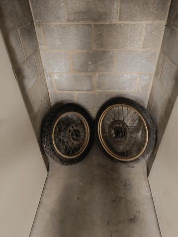 Divers pieces honda dominator 650 nx, Enlèvement ou Envoi